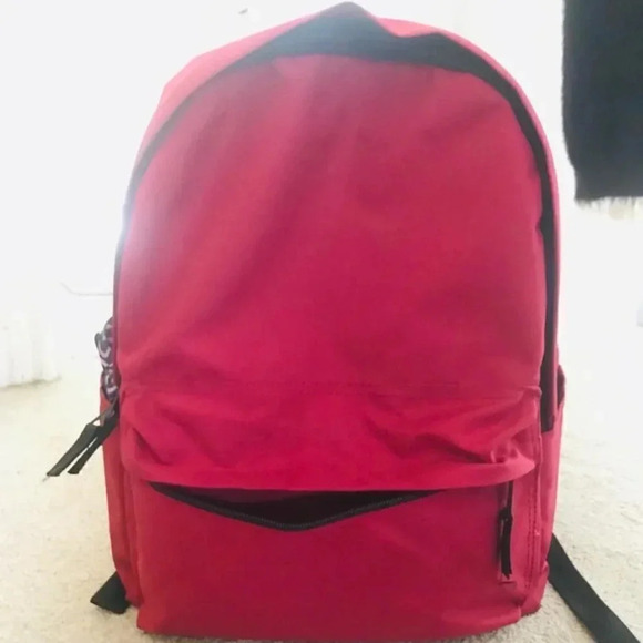 Amazon Basics  Classic School Backpack - Red - Picture 12 of 12